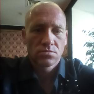 Иван Луцев, 40 лет, Астрахань