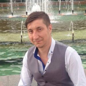 Парни в Ижевске: Руслан Хуснетдинов, 43 - ищет девушку из Ижевска