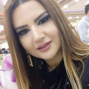 Девушки в Баку: Leyla, 33 - ищет парня из Баку