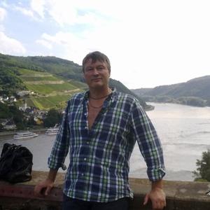 Парни в Мурманске: Олег Сильванович, 58 - ищет девушку из Мурманска