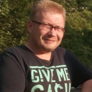 Парни в Вологде: Сергей, 40 - ищет девушку из Вологды