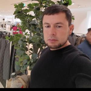 Парни в Якутске: Zafar, 30 - ищет девушку из Якутска