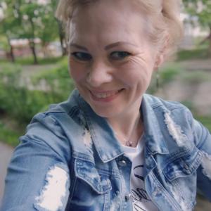 Девушки в Обнинске: Марина, 50 - ищет парня из Обнинска