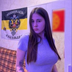Девушки в Новосибирске: Диана, 22 - ищет парня из Новосибирска