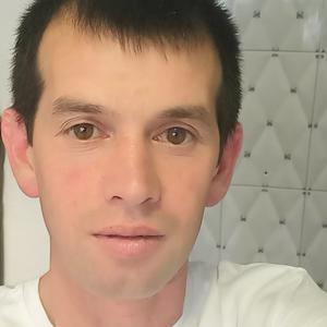 Руслан, 35 лет, Казань