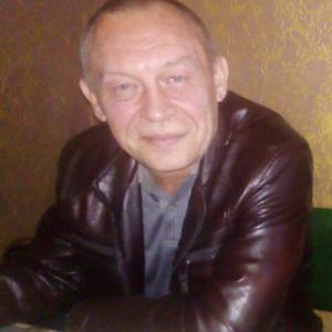 Парни в Томске: Владимир, 58 - ищет девушку из Томска