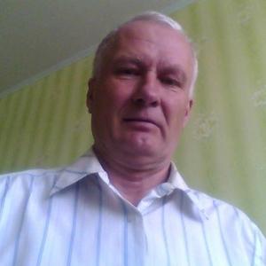 Василий, 67 лет, Екатеринбург
