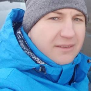 Парни в Нижнекамске: Роман, 45 - ищет девушку из Нижнекамска