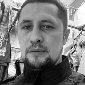 Парни в Саратове: Вадим, 32 - ищет девушку из Саратова
