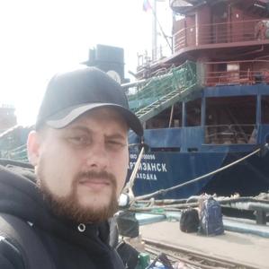 Парни в Владивостоке: Александр, 29 - ищет девушку из Владивостока