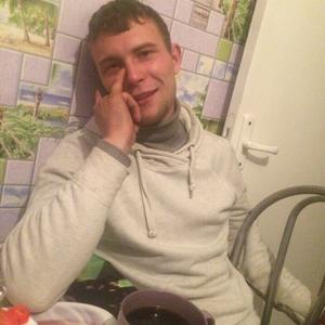 Парни в Выборге: Дмитрий, 25 - ищет девушку из Выборга