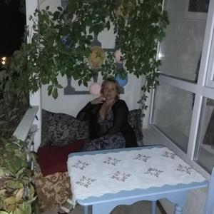 Девушки в Мурманске: Надежда, 44 - ищет парня из Мурманска