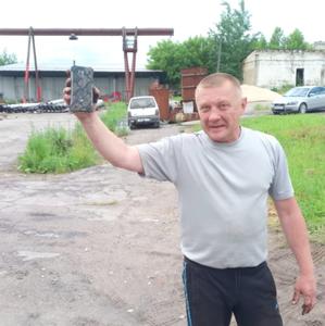 Парни в Алейске: Алексей, 45 - ищет девушку из Алейска