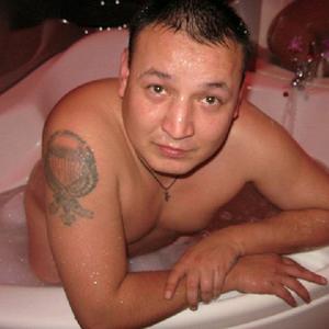 Парни в Усть-Илимске: Александр Дертиев, 43 - ищет девушку из Усть-Илимска