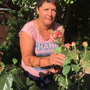 Девушки в Новоаннинском: Оксана, 49 - ищет парня из Новоаннинского