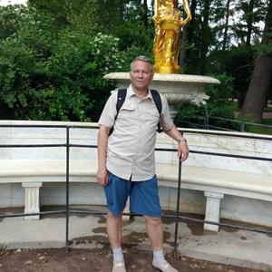 Парни в Санкт-Петербурге: Виктор, 62 - ищет девушку из Санкт-Петербурга