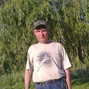Игорь, 58 лет, Балашов