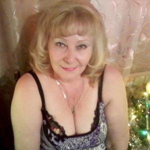 Девушки в Жирновске: Светлана, 58 - ищет парня из Жирновска