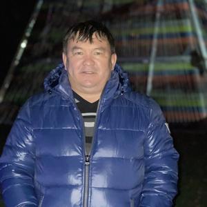 Парни в Челябинске: Булат, 51 - ищет девушку из Челябинска