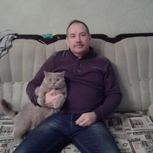 Парни в Екатеринбурге: Юрий, 62 - ищет девушку из Екатеринбурга