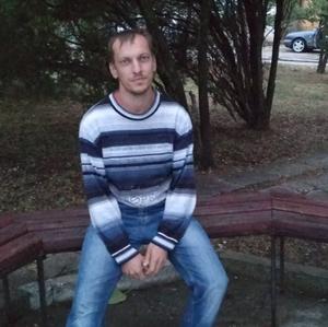 Парни в Ижевске: Кирилл, 40 - ищет девушку из Ижевска
