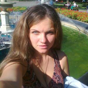 Девушки в Одессе: Елена, 43 - ищет парня из Одессы