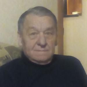 Парни в Омске: Виктор, 76 - ищет девушку из Омска