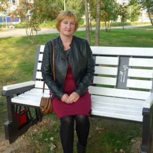Девушки в Перми: Любовь, 52 - ищет парня из Перми
