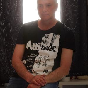 Виктор, 55 лет, Черногорск