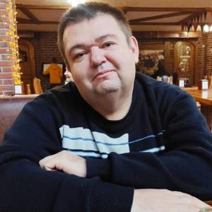 Виталий, 49 лет, Короча