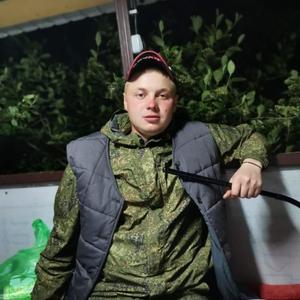 Парни в Новочебоксарске: Евгений, 27 - ищет девушку из Новочебоксарска