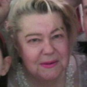 Девушки в Мурманске: Людмила, 72 - ищет парня из Мурманска