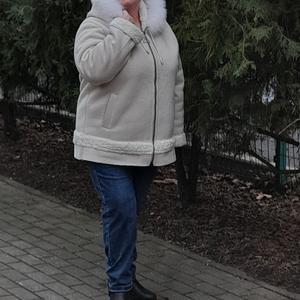 Девушки в Краснодаре (Краснодарский край): Вера, 67 - ищет парня из Краснодара (Краснодарский край)