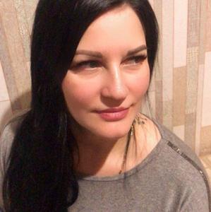 Девушки в Зеленограде: Ирина, 41 - ищет парня из Зеленограда