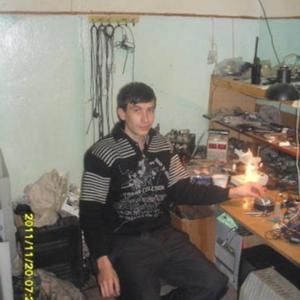 Парни в Оренбурге: Валентин Ампилогов, 37 - ищет девушку из Оренбурга