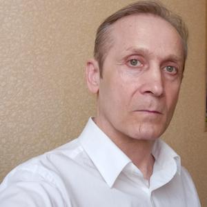 Парни в Ноябрьске: Сергей, 63 - ищет девушку из Ноябрьска