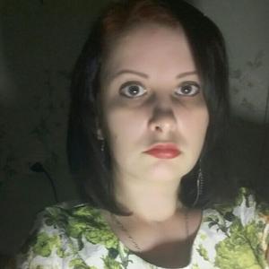 Девушки в Стрежевом: Татьяна Кирьенкова, 38 - ищет парня из Стрежевого