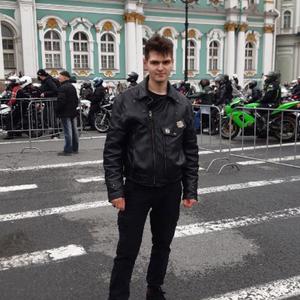 Парни в Санкт-Петербурге: Борис, 24 - ищет девушку из Санкт-Петербурга