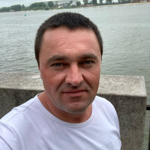 Парни в Батайске: Алексей, 41 - ищет девушку из Батайска