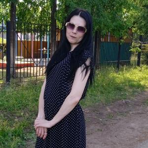 Девушки в Башкортостане: Вера, 37 - ищет парня из Башкортостана