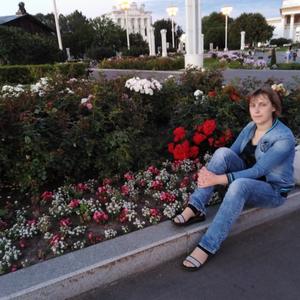 Девушки в Весьегонске: Марина Макерова, 39 - ищет парня из Весьегонска