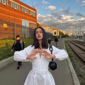 Мадина, 19 лет, Москва