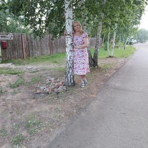 Девушки в Петрозаводске: Оля, 53 - ищет парня из Петрозаводска