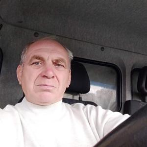 Парни в Невьянске: Андрей Пономарёв, 64 - ищет девушку из Невьянска