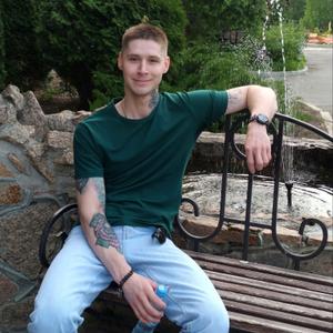 Парни в Челябинске: Александр, 28 - ищет девушку из Челябинска