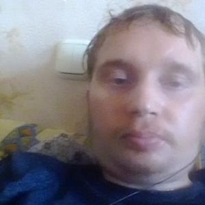Костя Захаров, 32 года, Омск