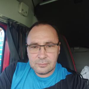 Олег, 50 лет, Хабаровск