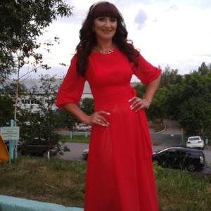Девушки в Новороссийске: Елена, 45 - ищет парня из Новороссийска