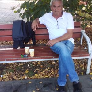 Данил, 61 год, Краснодар