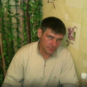 Парни в Петропавловске-Камчатском: Dmitry, 54 - ищет девушку из Петропавловска-Камчатского